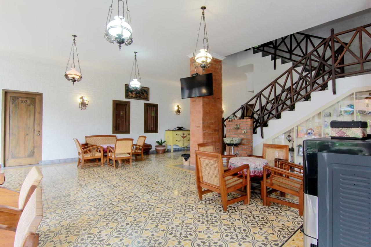Satu Kayen Guest House Sleman  Εξωτερικό φωτογραφία
